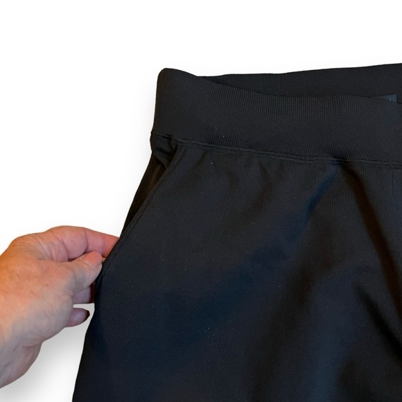 New Balance Wide Leg Crop Pants Thick Knit High Rise Pockets Retro Black Medium - Picture 4 of 8